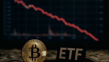 SALIDAS DE ETFS DE BITCOIN SUPERAN LOS $1.200 MILLONES EN MEDIO DEL MAYOR CRASH CRIPTO DESDE 2020